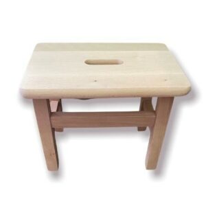 Pose pied tabouret en hêtre massif