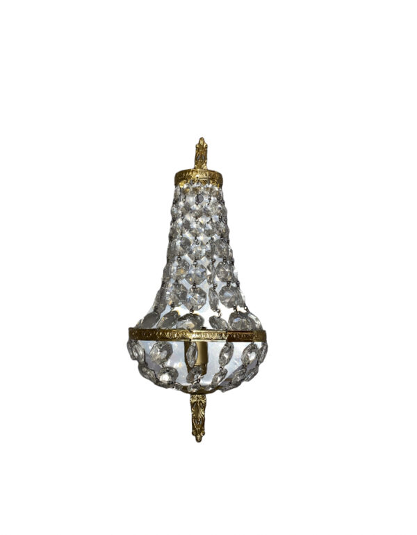 Applique à breloques en verre / Glazen charme schans / Glass charm sconce