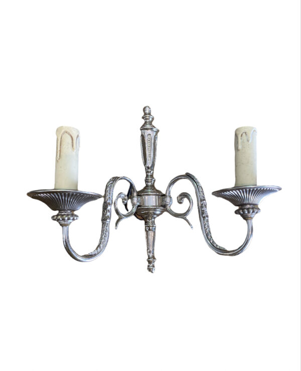Applique avec deux bougies en zamak /  Wandlamp met twee kaarsen in zamak / Wall lamp with two candles in zamak