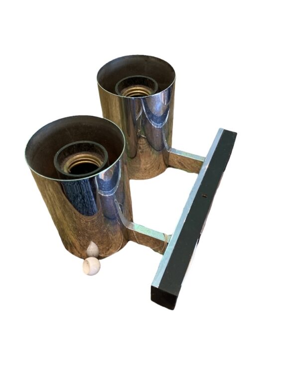 Applique avec deux tubes en metal chromé ancienne et jamais utilisé/ Wall lamp with two tubes in old chrome metal and never used/ Wandlamp met twee buizen in oud chroom metaal en nooit gebruikt
