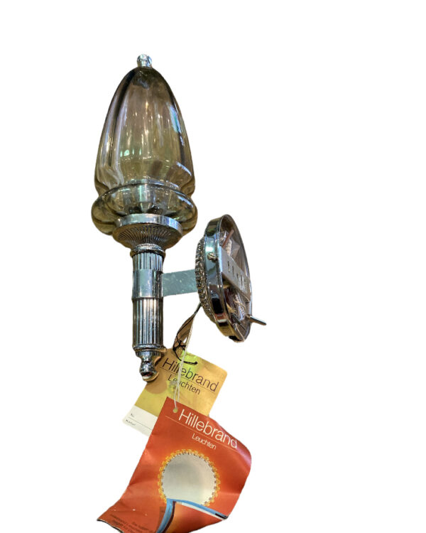 Applique en laiton nickelé avec globe transparent fumé de la marque Hillebrand ancien et jamais utilisée/Wall lamp in nickel-plated brass with smoked transparent globe from the brand Hillebrand old and never used/Wandlamp in vernikkeld messing met gerookte transparante bol van het merk Hillebrand oud en ongebruikt – Image 2